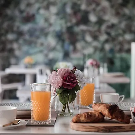 123 Mainstreet Boutique Hotel-3